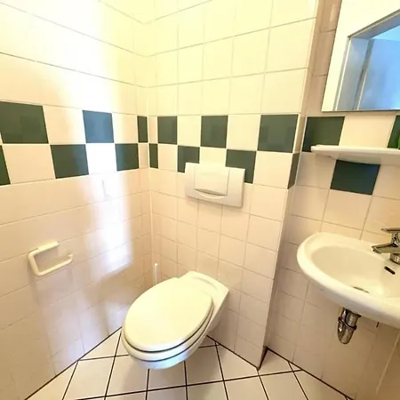 Spacious Nähe Kob Uni * Metterich